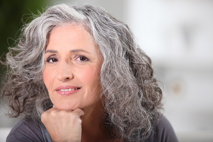 mujer con menopausia