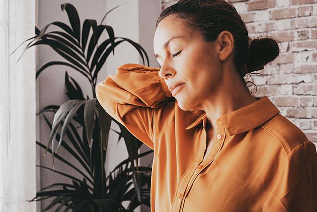 persona con una contractura muscular